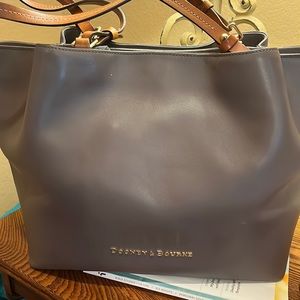Dooney & Bourke shoulder bag
